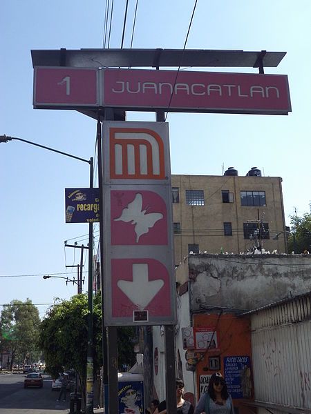 File:Metro Juanacatlan 02.JPG