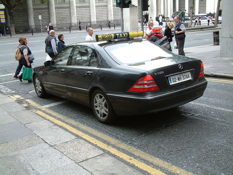 File:Michael-olearys-taxi-oleary-cabs-mg99-mercedes.jpg