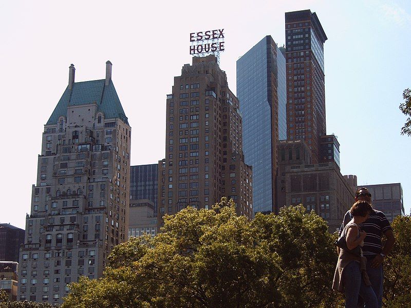 File:Midtown Manhattan skyscrapers.jpg