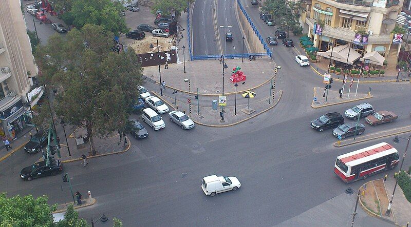 File:Sassine Square.jpg