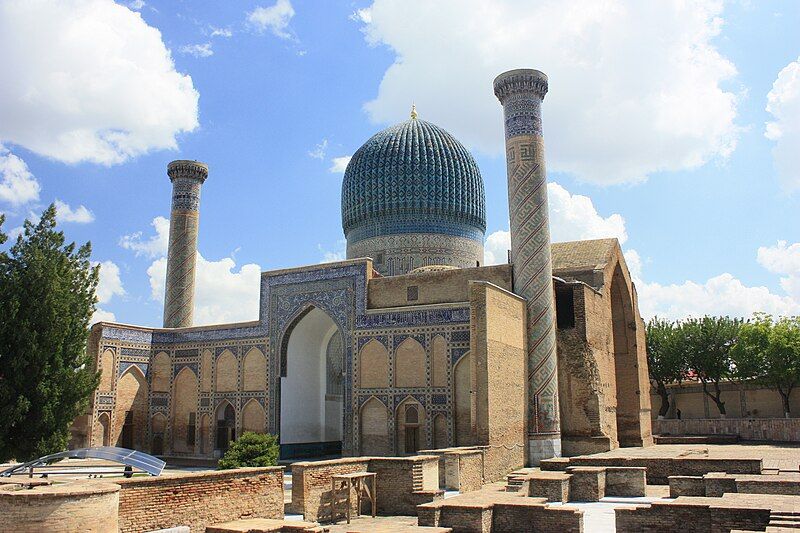 File:ShrineofAmirTimur.jpg