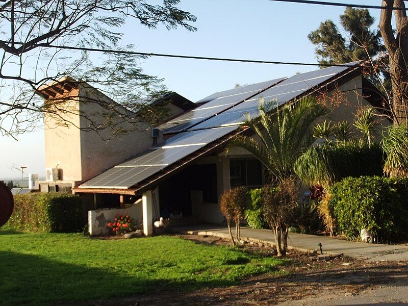 File:SolarHouse5253.JPG