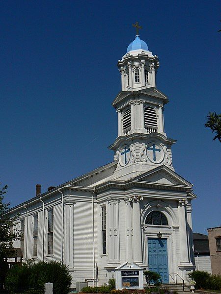 File:ArlingtonMA GreekOrthodoxChurch.jpg