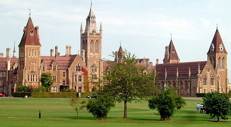 File:Charterhouse School, 2005.jpg