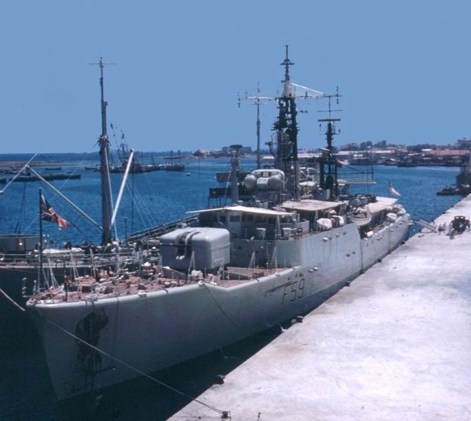 File:HMS Chichester. 1960.jpg