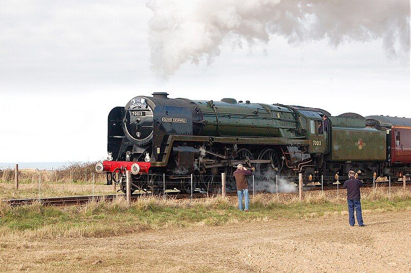 File:Locomotive70013OliverCromwellNNR11March2010.jpg