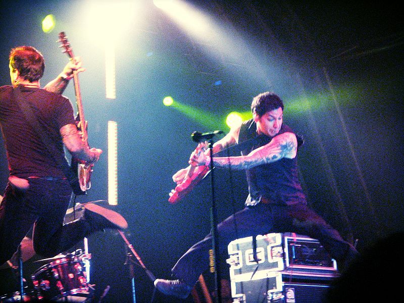 File:MXPX concert.jpg