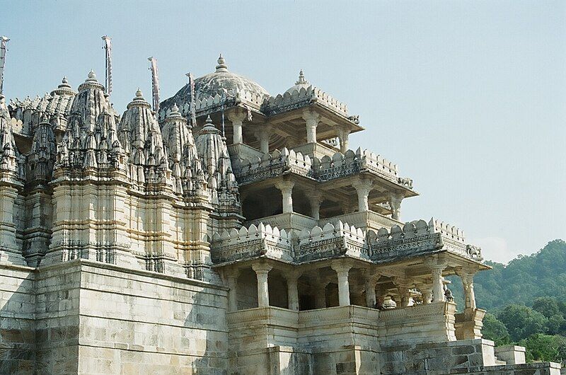 File:Ranakpur In India.JPG