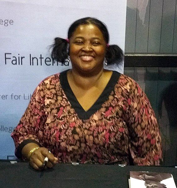 File:SisterSouljah 2015MiamiBookFair.jpg