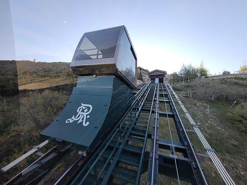 File:St regis funicular.jpg