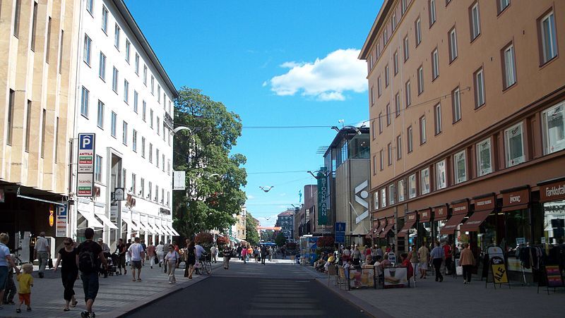 File:Turku Car-free zone.jpg