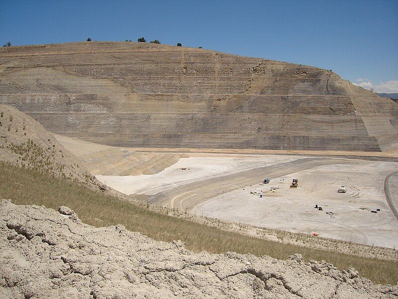 File:AmericanGypsumEagleMine.JPG