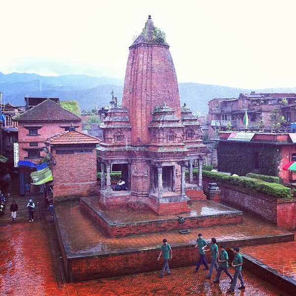 File:Bhaktapur Shiva Temple.JPG