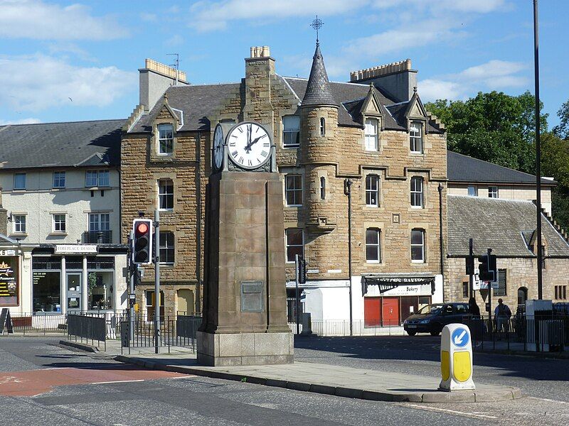 File:Canonmills, Edinburgh.jpg