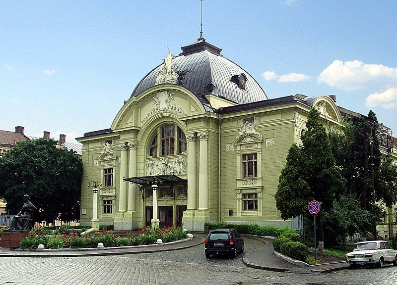 File:Chern teatr.jpg