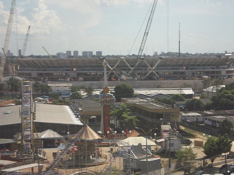 File:Construção Arena Amazônia.JPG