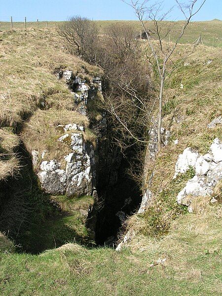 File:EldonHole.JPG