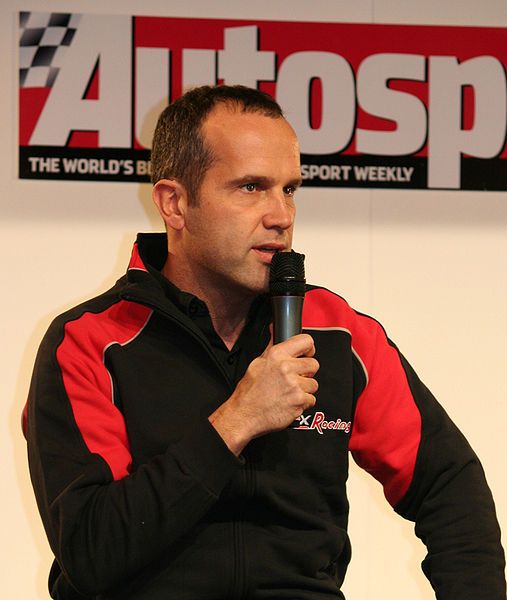 File:FabrizioGiovanardiAutosportInternational2009.jpg