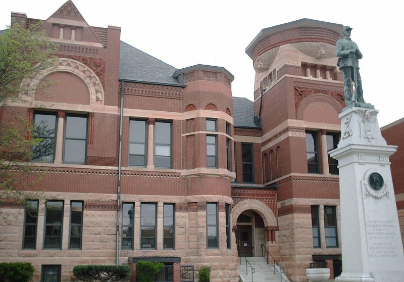 File:FreebornCountyMNCourthouse2006-05-21.JPG