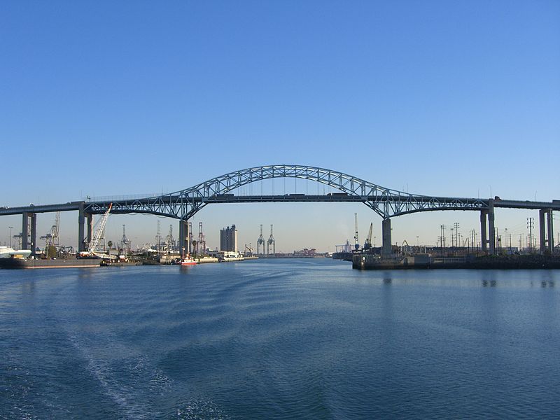 File:Gerald Desmond Bridge.jpg