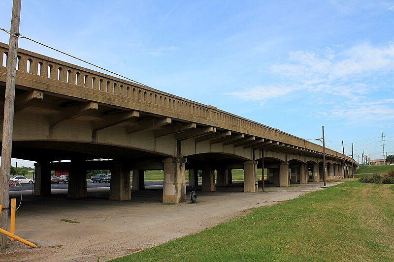 File:Hendersonbridge3.JPG