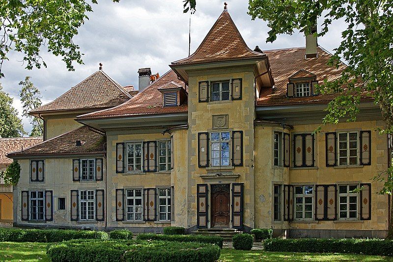 File:Kiesen Schloss1.jpg