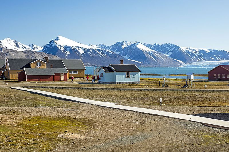 File:NOR-2016-Svalbard-Ny-Ålesund-Post Office.jpg