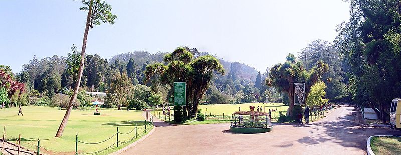 File:Ootybotanicalgarden125631012pan.jpg