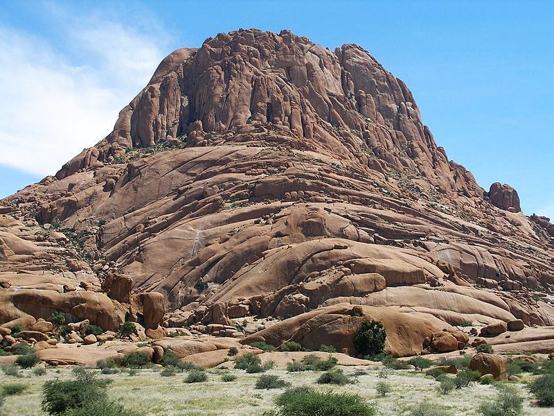 File:Spitzkoppe.jpg