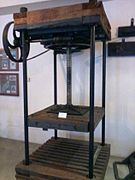 Textile press