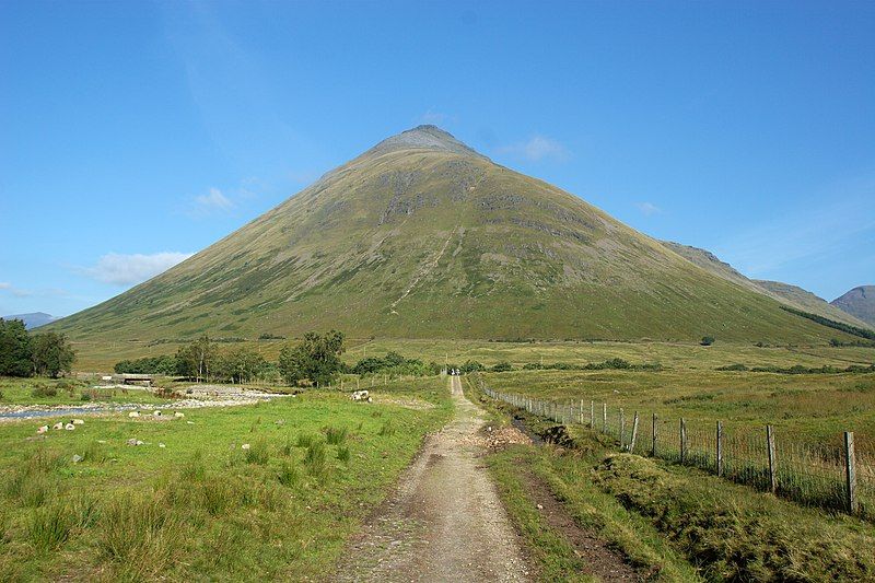 File:Beinn Dorain.jpg