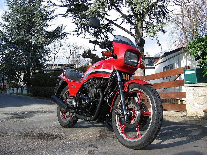 File:Gpz550.jpg