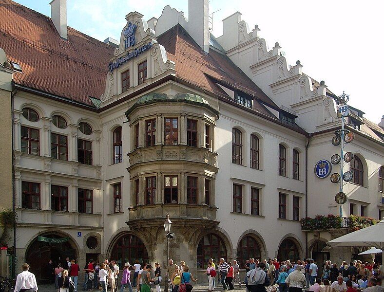 File:Hofbrauhaus.JPG