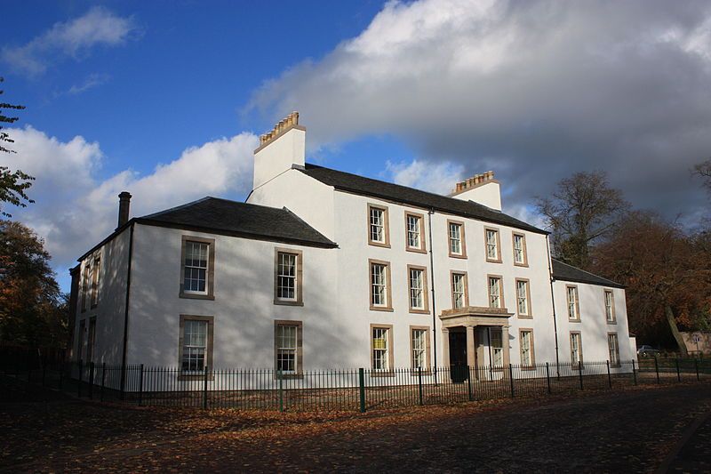 File:Howden House, Livingston.JPG