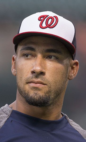 File:Ian Desmond 2014.jpg