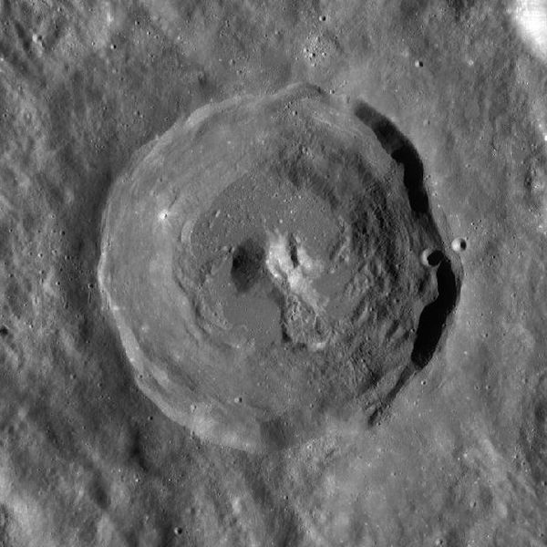 File:Leuschner crater WAC.jpg