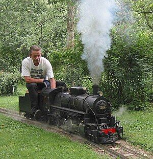 Operating live steam