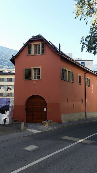 File:Maison Diable Sion.jpg