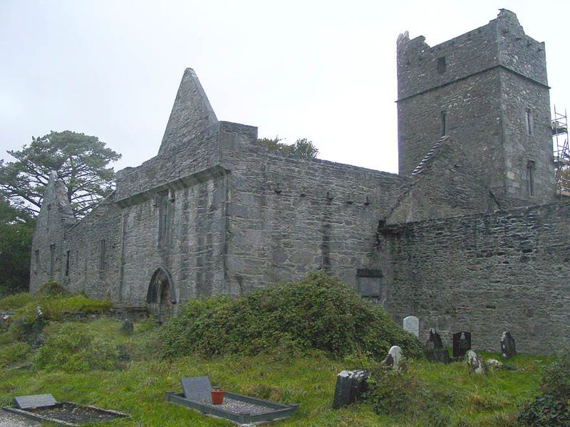 File:MuckrossAbbey.jpg