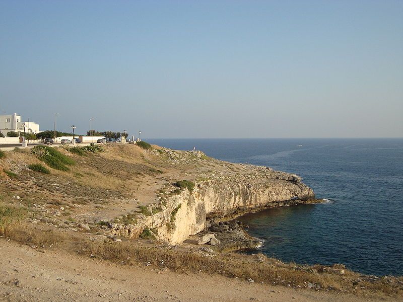 File:Punta Ristola.JPG