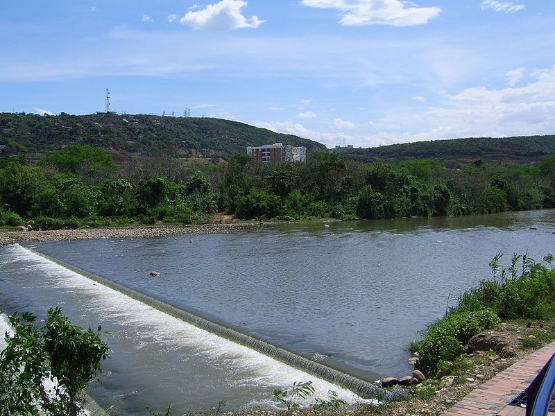 File:Rio Pamplonita.jpg