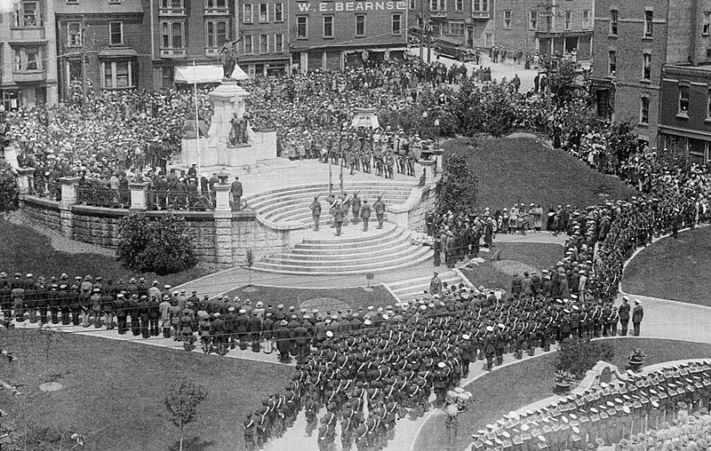 File:Warmemorialstjohn's (cropped).jpg