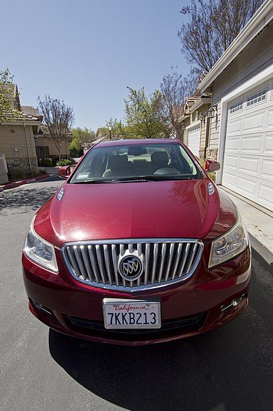 File:Buick LaCrosse Front.jpg