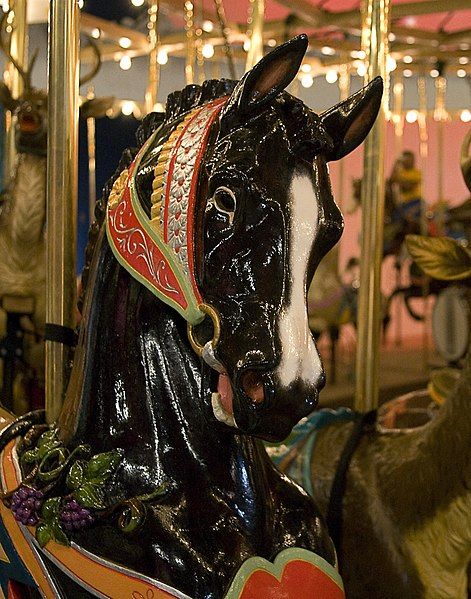 File:Childrensmuseumcarouselblackhorsehead.jpg