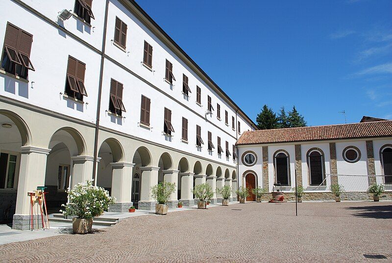 File:Collegio.JPG