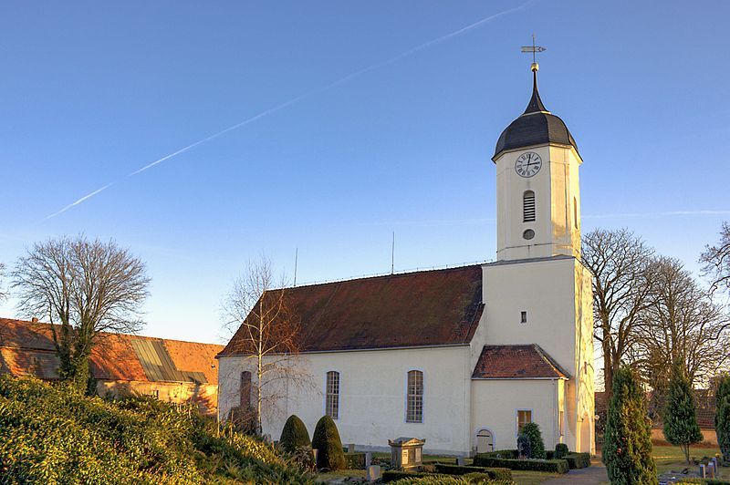 File:Grossboehla Kirche.jpg