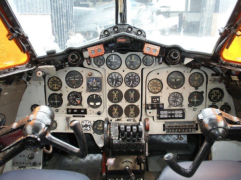 File:Heron flight deck.jpg