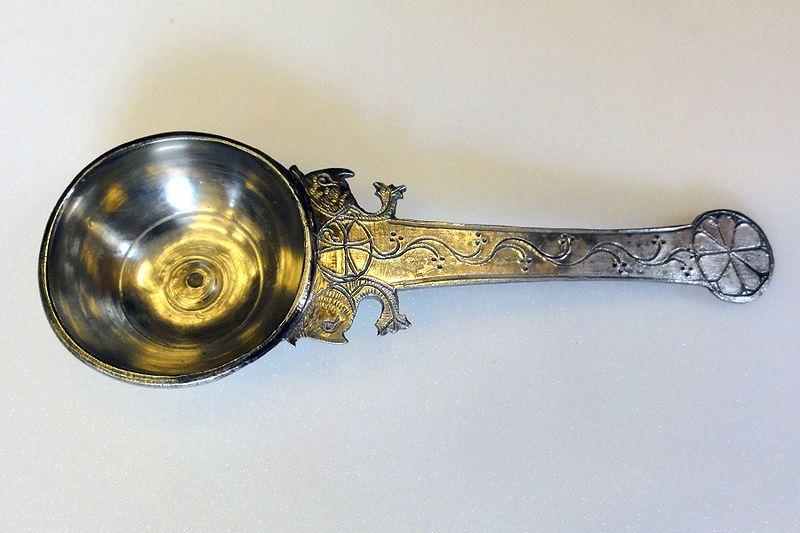 File:Hoxne Hoard ladle.JPG