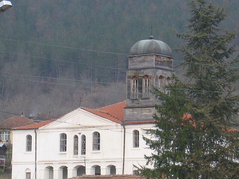 File:Kosti church.jpg