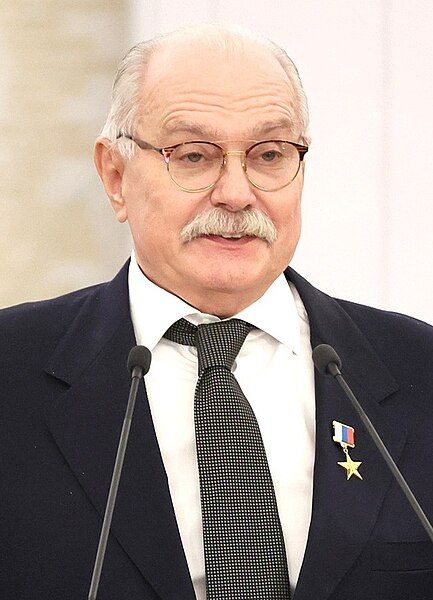 File:Mikhalkov 2022.jpg